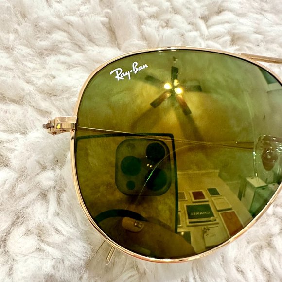 New RAY-BAN Large Metal Aviator Sunglasses Gold Frame Yellow Green Mirrored Lens
